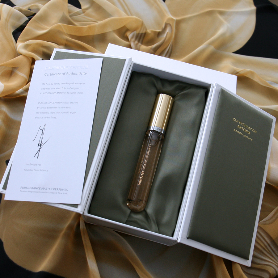 Puredistance Antonia perfume