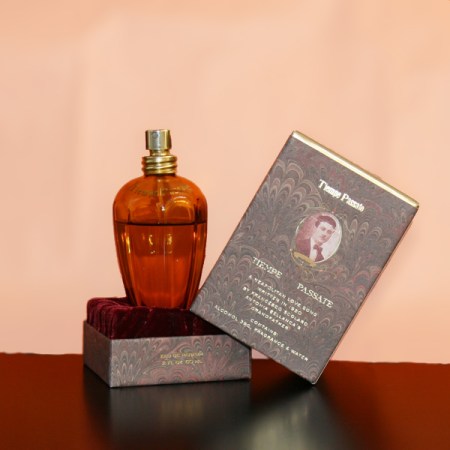 Antonias Flowers Tiempe Passate