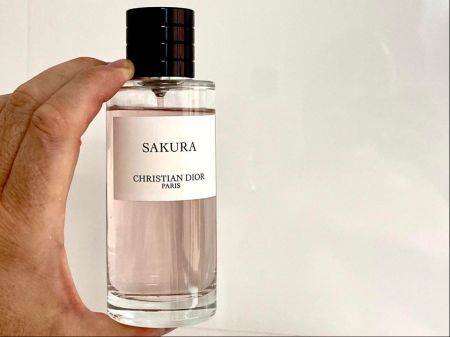 Sakura by DIOR