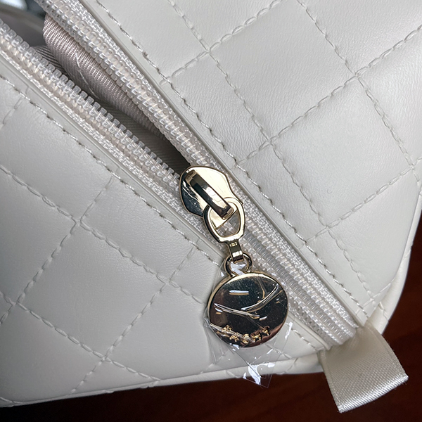 Eachy bag zipper