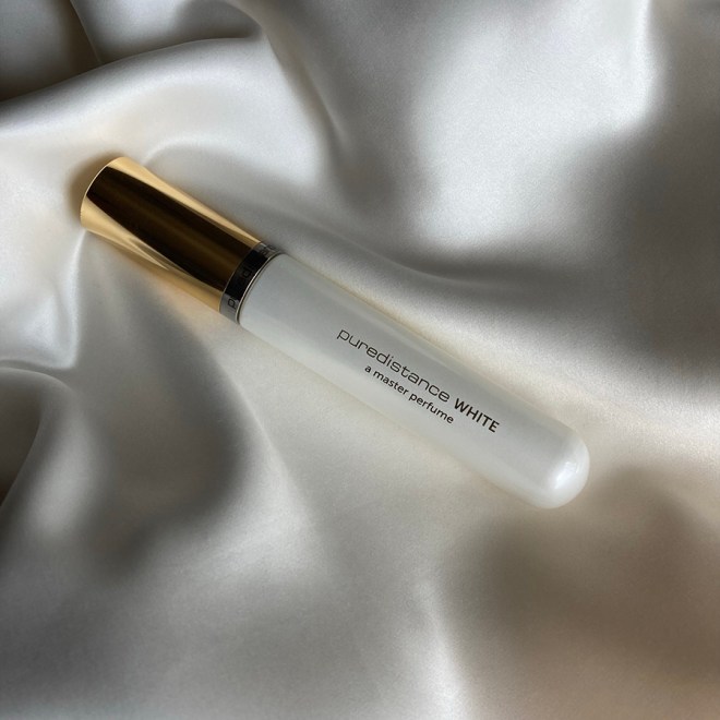 Puredistance White
